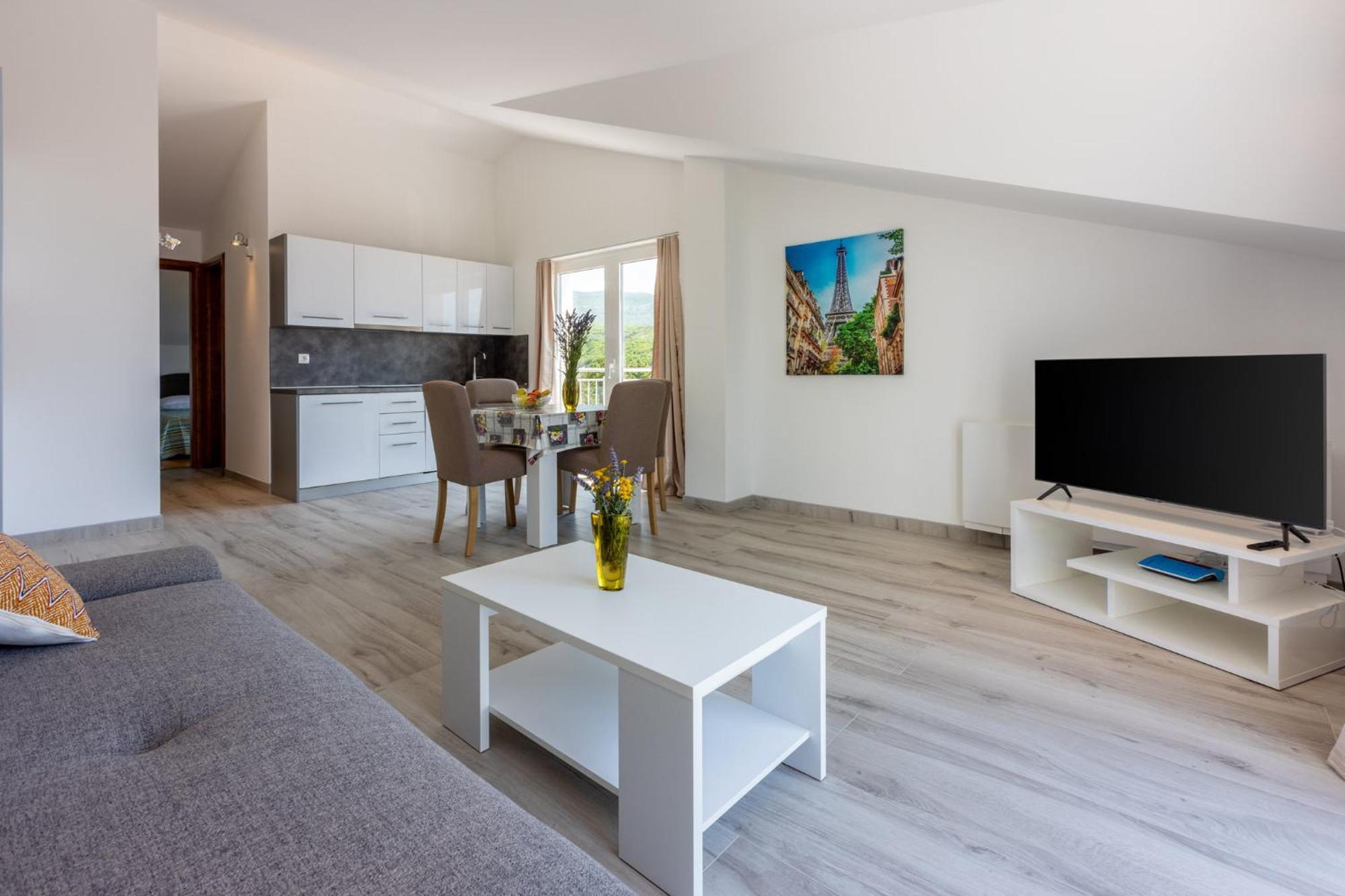 Apartments Sunshine D Цриквеница Экстерьер фото