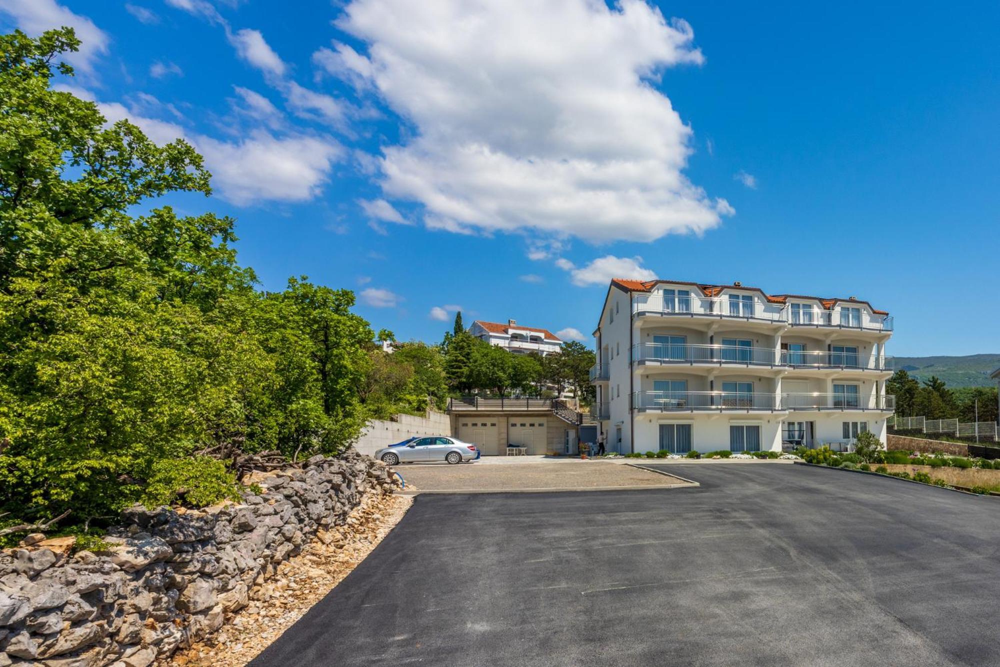 Apartments Sunshine D Цриквеница Экстерьер фото